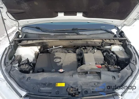 2019 Toyota Highlander Le from USA, damaged, VIN 5TDBZRFH4KS993888